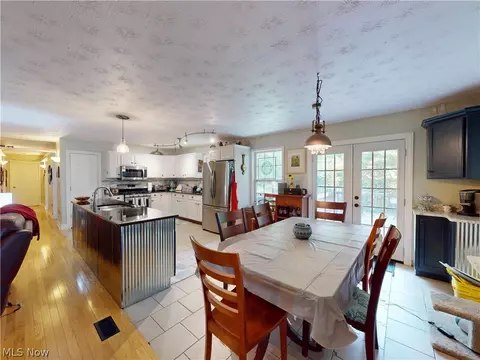 Kitchen - 1083 Dock Rd, Madison, OH 44057 photo 1 of 5