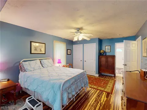 Bedroom - 1083 Dock Rd, Madison, OH 44057 photo 2 of 5