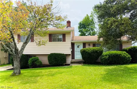 3161 Marda Dr, Parma, OH 44134