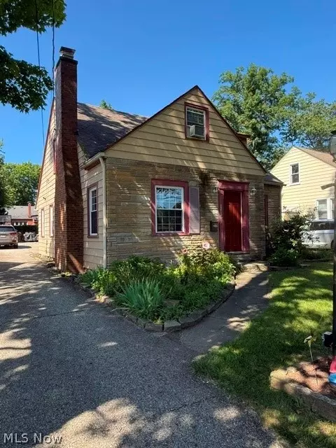 Exterior - 178 Argyle Ave, Boardman, OH 44512 photo 2 of 3