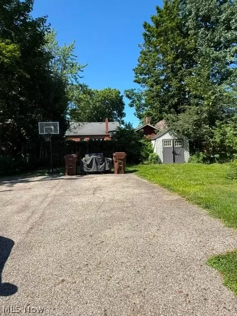 Exterior - 178 Argyle Ave, Boardman, OH 44512 photo 3 of 3