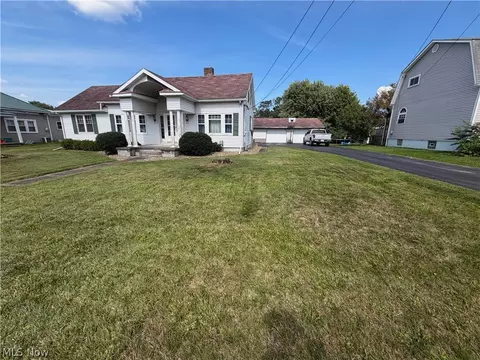 1512 Wyoming Ave, East Liverpool, OH 43920