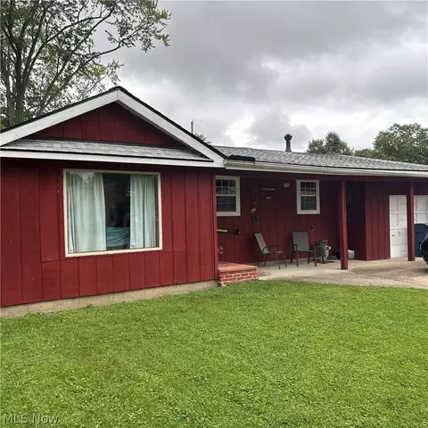 280 Erie Rd, Vermilion, OH 44089