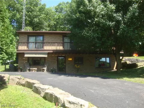 4285 Mineral City Zoar Rd NE, Mineral City, OH 44656