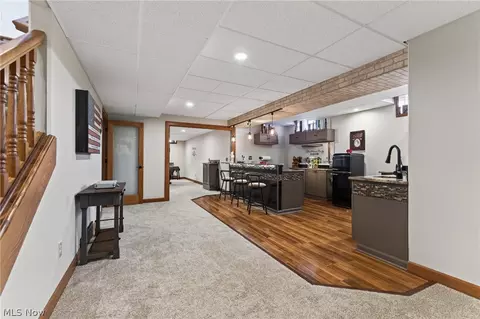 Kitchen - 4875 Tree Line Trl, New Middletown, OH 44442 photo 6 of 6