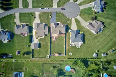View/Area - 4875 Tree Line Trl, New Middletown, OH 44442 photo 2 of 4