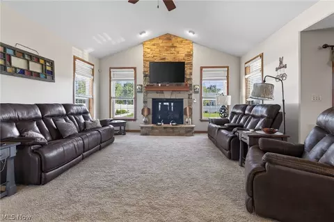 Living - 4875 Tree Line Trl, New Middletown, OH 44442 photo 1 of 3
