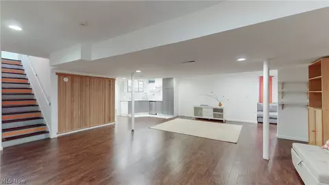 Living - 7380 Rollingbrook Trl, Solon, OH 44139 photo 3 of 3
