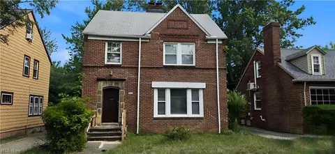 3531 Bainbridge Rd, Cleveland Heights, OH 44118