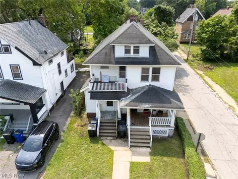 14002 Idarose Ave, Cleveland, OH 44110
