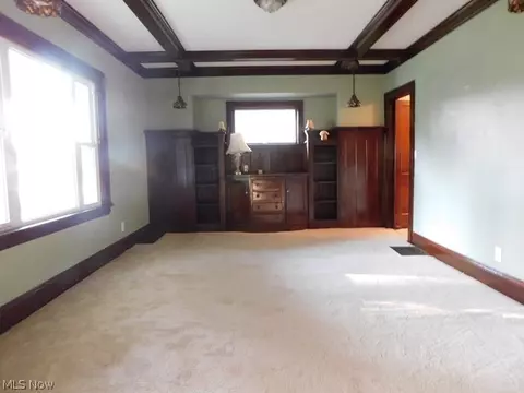 Living - 420 Front St, Berea, OH 44017 photo 7 of 11