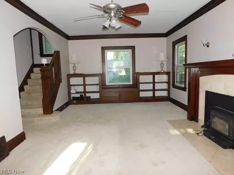 Living - 420 Front St, Berea, OH 44017 photo 3 of 11