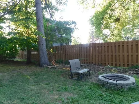 Exterior - 420 Front St, Berea, OH 44017 photo 3 of 4