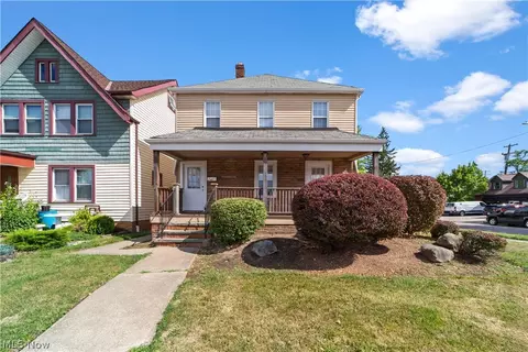 13421 Cedar Rd, Cleveland Heights, OH 44118