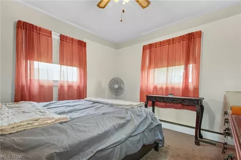 Bedroom - 945 Larkridge Ave, Boardman, OH 44512 photo 1 of 3