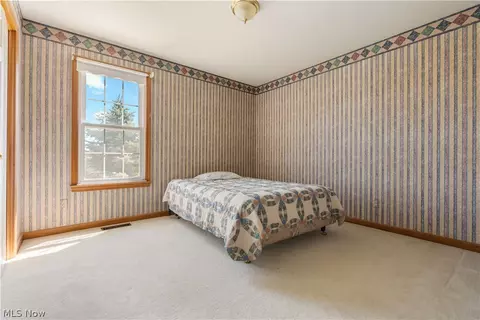 Bedroom - 3472 Deer Trace Ave NW, Canton, OH 44708 photo 3 of 4