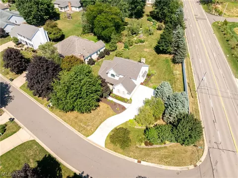 View/Area - 3472 Deer Trace Ave NW, Canton, OH 44708 photo 2 of 6