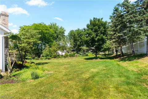 Exterior - 3472 Deer Trace Ave NW, Canton, OH 44708 photo 8 of 9