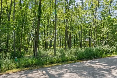 Cranage Road, Olmsted Falls, OH 44138