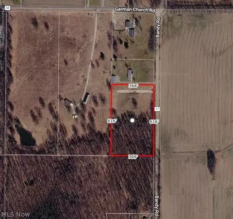 Bandy Road, North Benton, OH 44449