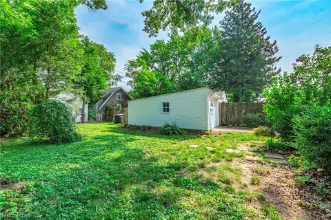 455 11th St, Elyria, OH 44035 photo 14