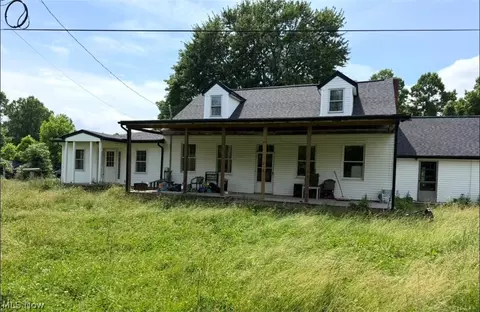 10905 Oak Grove Rd, Cumberland, OH 43732
