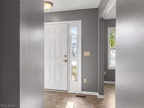 Entry Way - 213 Westminster Way, Elyria, OH 44035 photo 1 of 6
