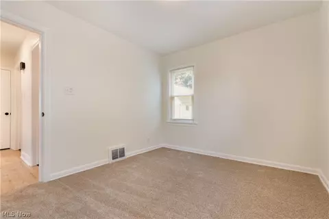 Bedroom - 128 Woolf Ave, Akron, OH 44312 photo 2 of 8