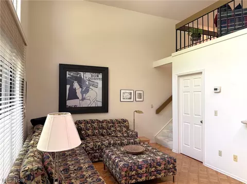 Living - 438 Cedar Rd, Aurora, OH 44202 photo 2 of 6