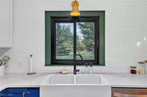 Kitchen - 632 Beech St, Oberlin, OH 44074 photo 5 of 6