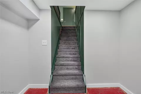 Entry Way - 632 Beech St, Oberlin, OH 44074 photo 5 of 5