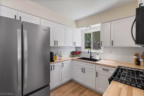 Kitchen - 697 Ocean Ave, Akron, OH 44310 photo 3 of 3