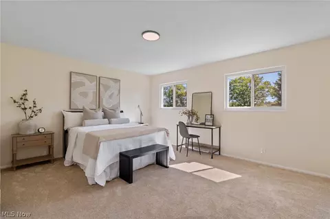 Bedroom - 697 Ocean Ave, Akron, OH 44310 photo 1 of 8