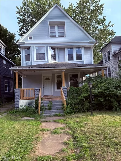 10708 Grantwood Ave, Cleveland, OH 44108