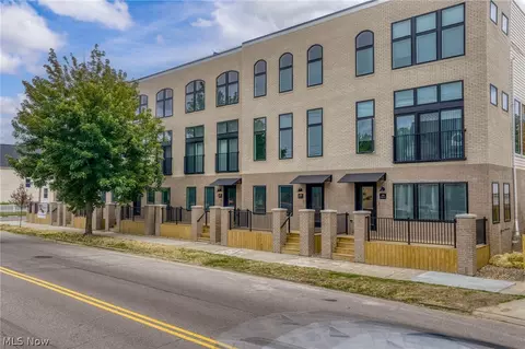 4709 Bridge Ave, Cleveland, OH 44102