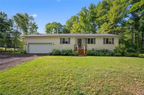 10435 Cedar Rd, Chesterland, OH 44026