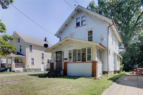 Exterior - 176 E Ido Ave, Akron, OH 44301 photo 2 of 8