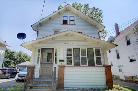 Exterior - 176 E Ido Ave, Akron, OH 44301 photo 3 of 8