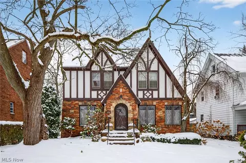 3498 Bainbridge Rd, Cleveland Heights, OH 44118