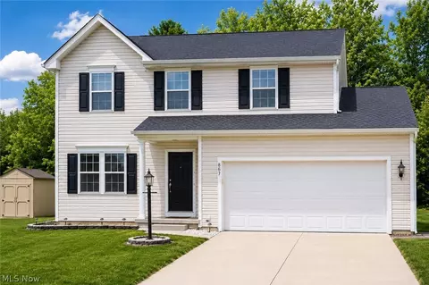 867 Starr Ridge St SE, Massillon, OH 44646