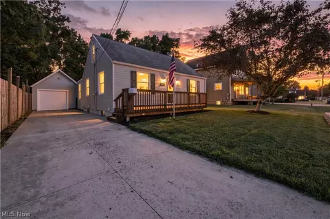 1431 SW Brooklyn Ave, Canton, OH 44710