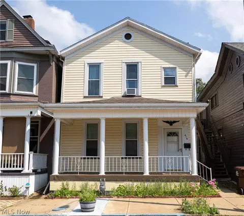 614 Main St, Wellsville, OH 43968