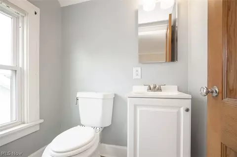 Bath - 930 E 250th St, Euclid, OH 44132 photo 2 of 2