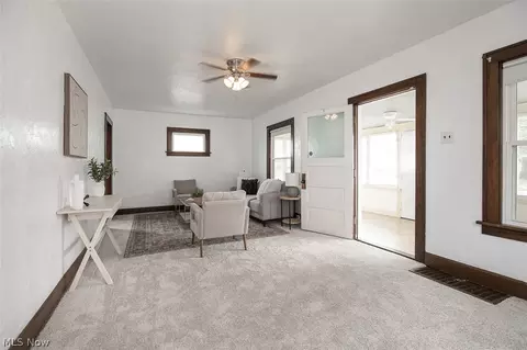 Living - 930 E 250th St, Euclid, OH 44132 photo 3 of 6