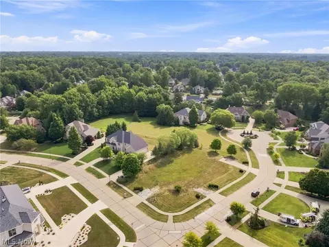 2431 Cornerstone, Westlake, OH 44145