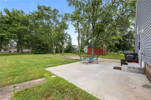 Exterior - 7723 W River Rd S, Elyria, OH 44035 photo 2 of 7