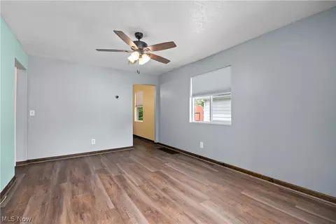 Living - 7723 W River Rd S, Elyria, OH 44035 photo 3 of 6