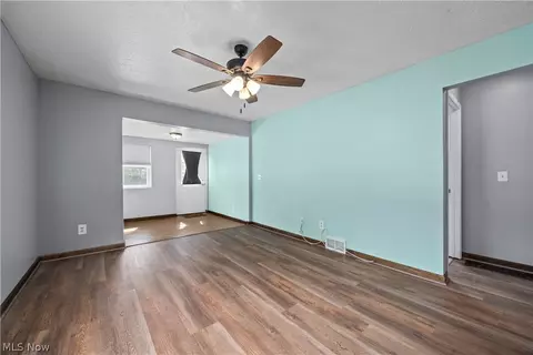 Living - 7723 W River Rd S, Elyria, OH 44035 photo 1 of 6