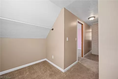 Entry Way - 7723 W River Rd S, Elyria, OH 44035 photo 5 of 5