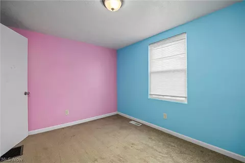 Bedroom - 7723 W River Rd S, Elyria, OH 44035 photo 7 of 8
